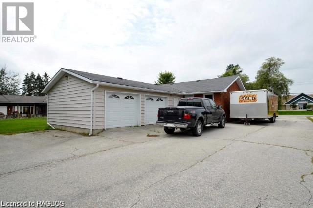 10175 HIGHWAY 6 Highway