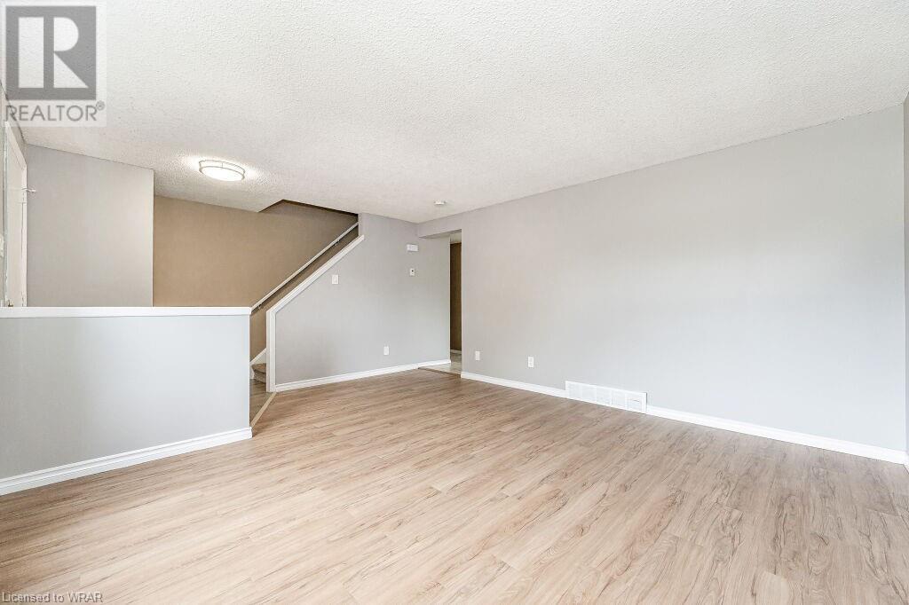32B KAREN Walk