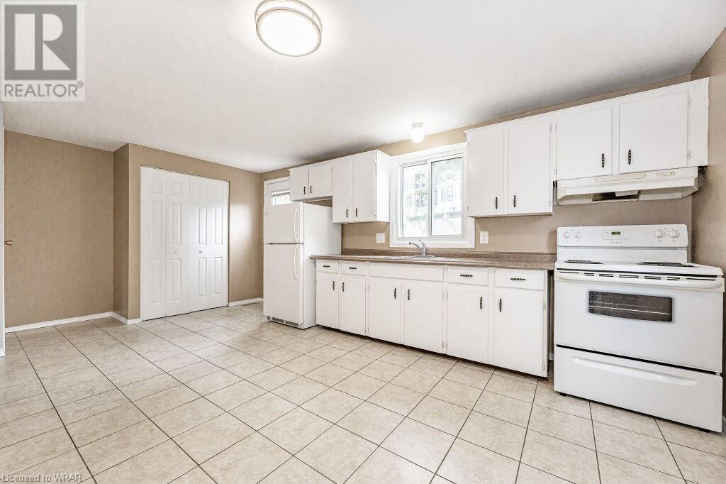 32B KAREN Walk