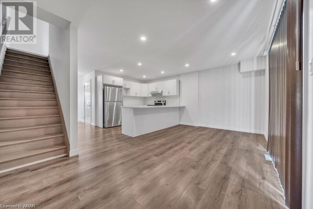 506 LAMPMAN Place