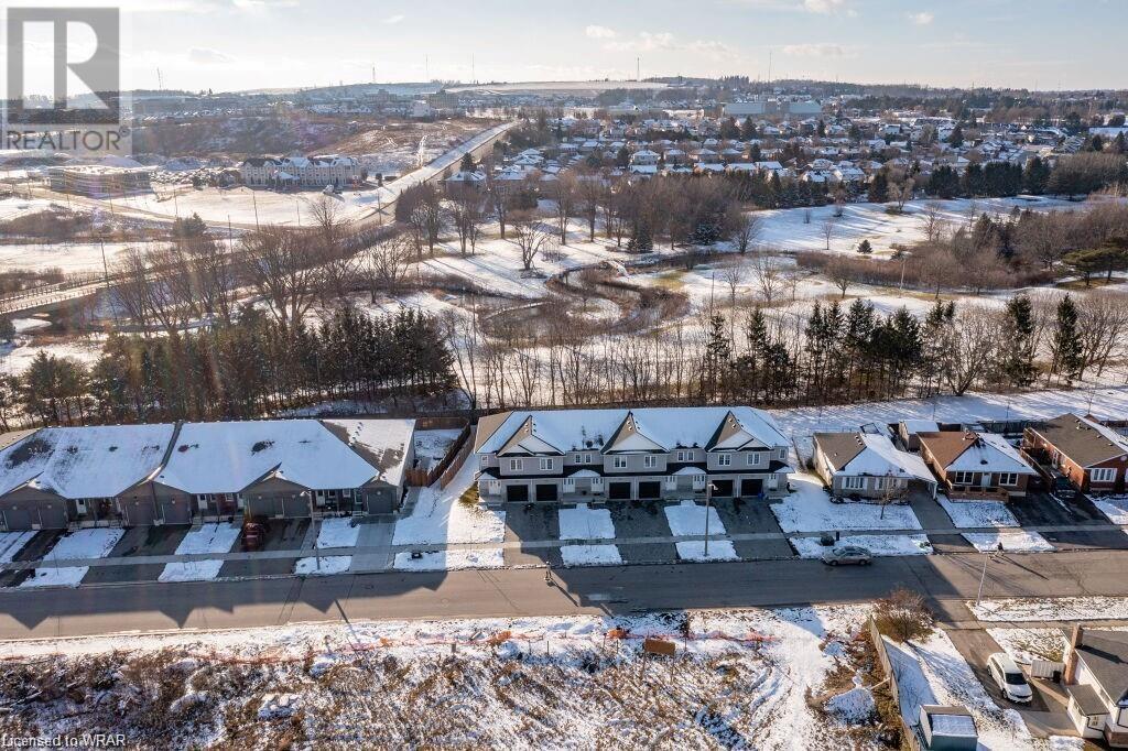 506 LAMPMAN Place