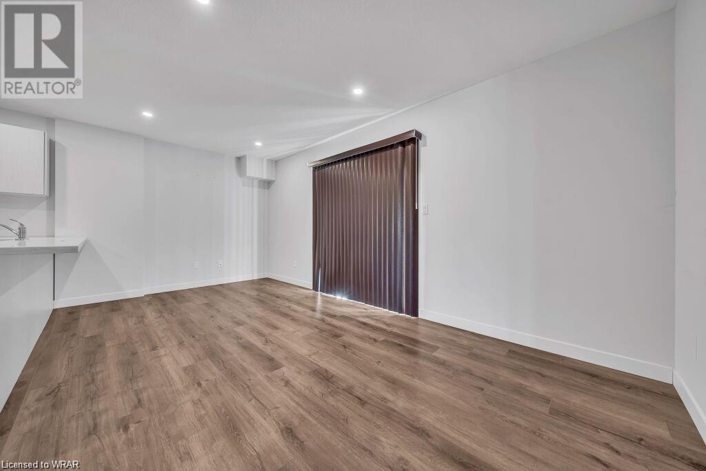 506 LAMPMAN Place