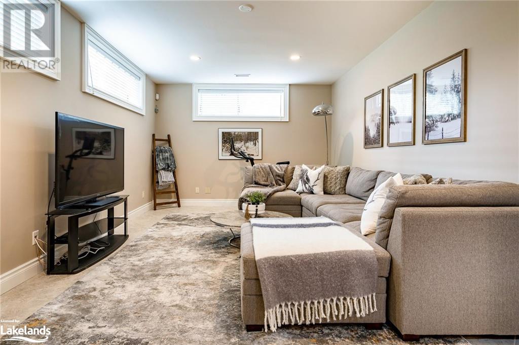 108 CARMICHAEL Crescent