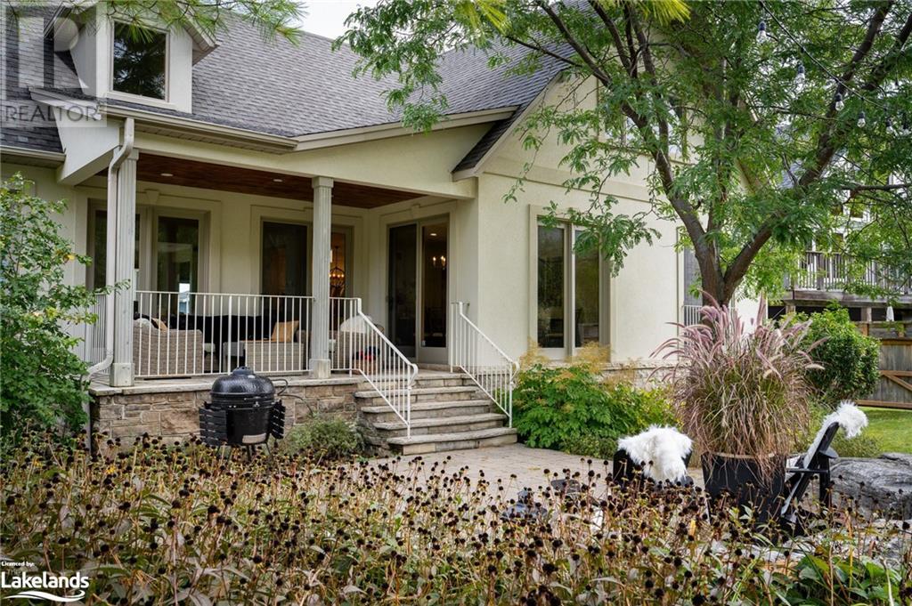 108 CARMICHAEL Crescent