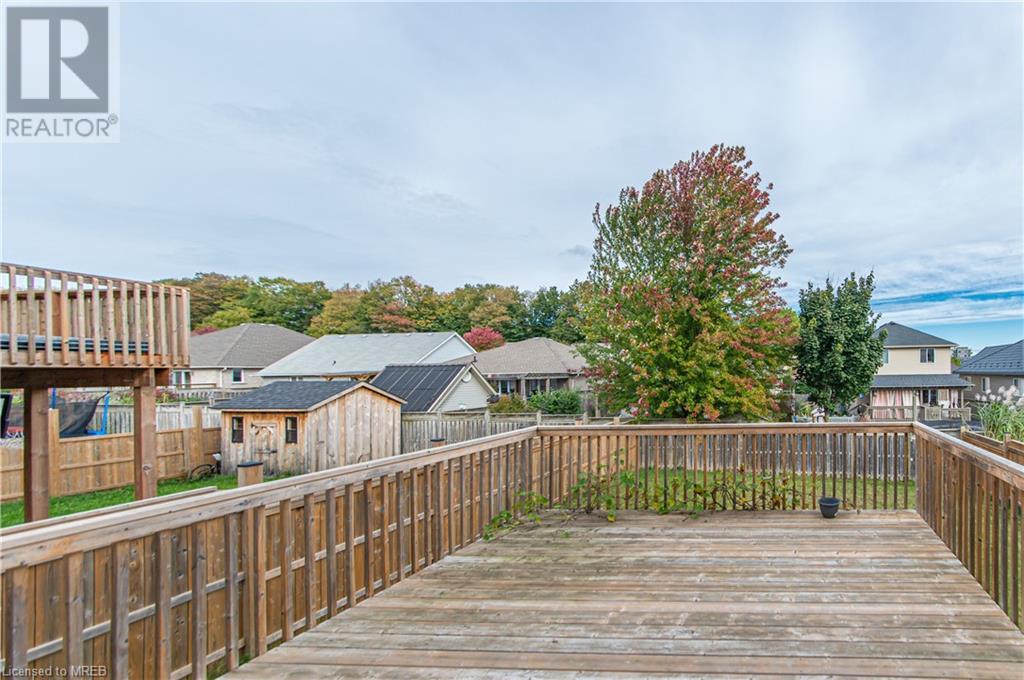 415 ALAN Crescent