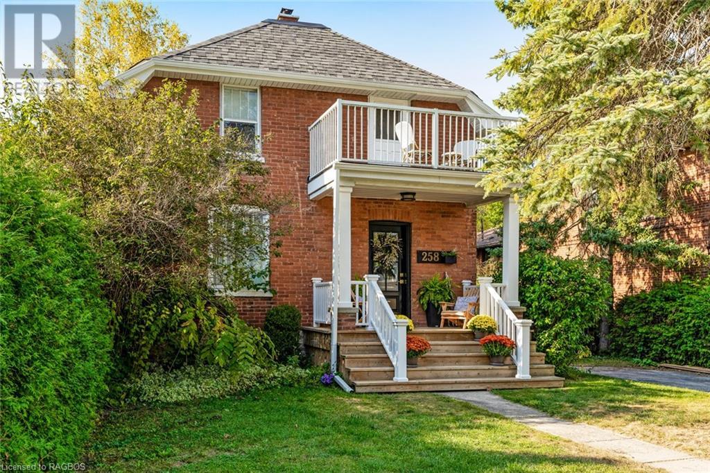 258 JOHN Street