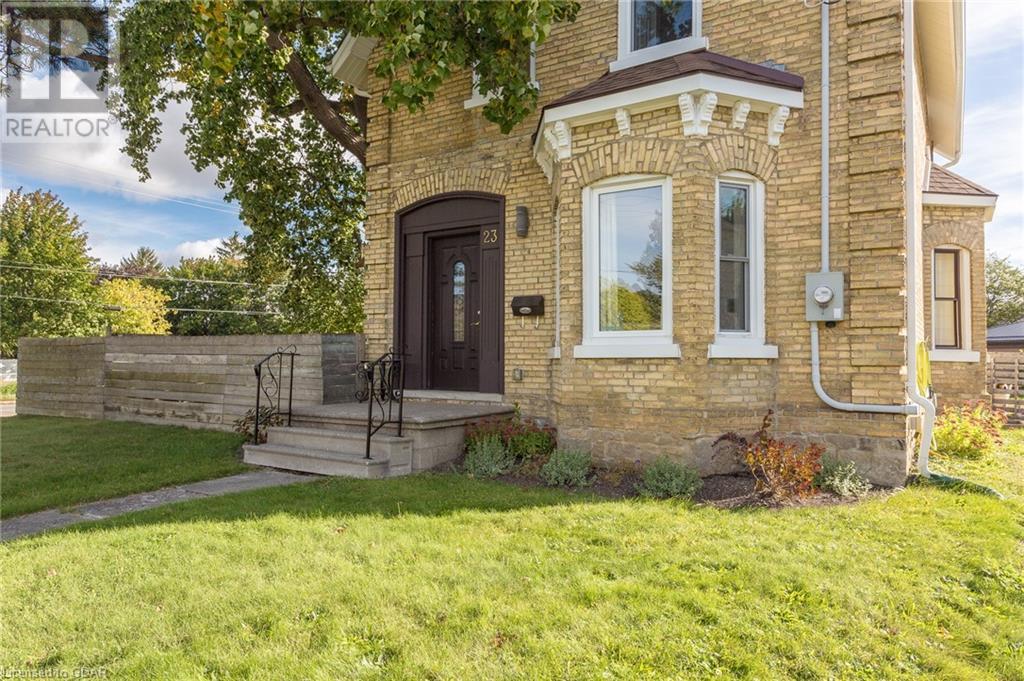 23 FAIRVIEW Avenue