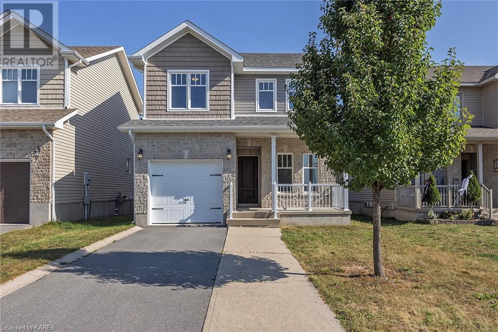 1653 CRIMSON Crescent