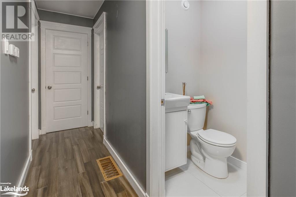 Listing 40497393 - Large Photo # 15