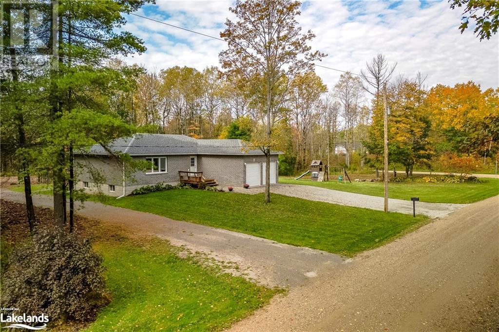 Listing 40497393 - Large Photo # 41