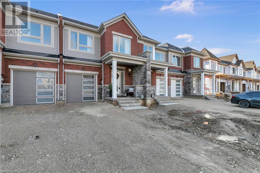 43 EDMINSTON Drive