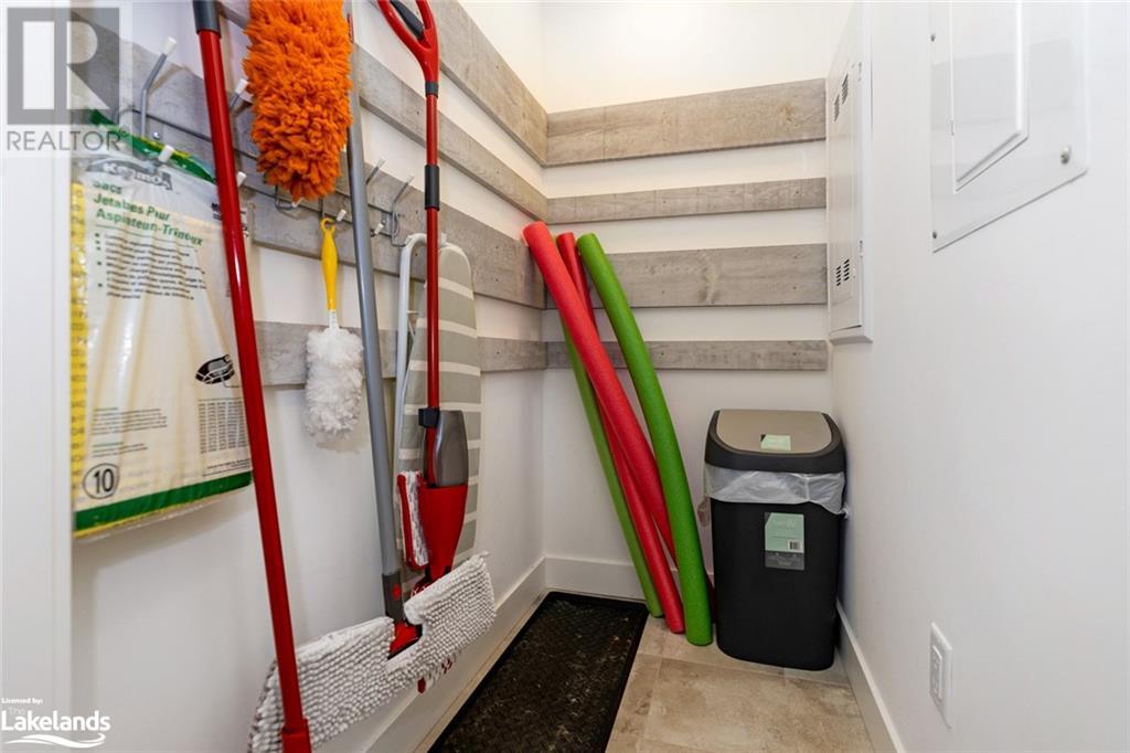 13 BEAUSOLEIL Lane Unit# 205