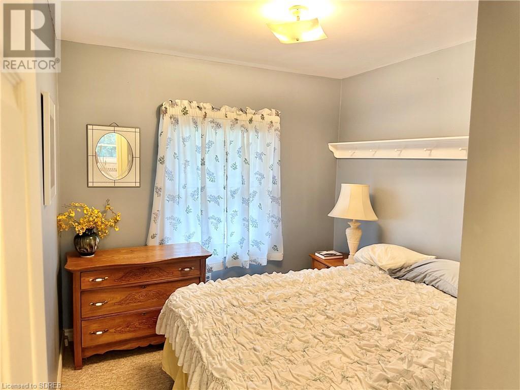 11 NORMANDY Circle