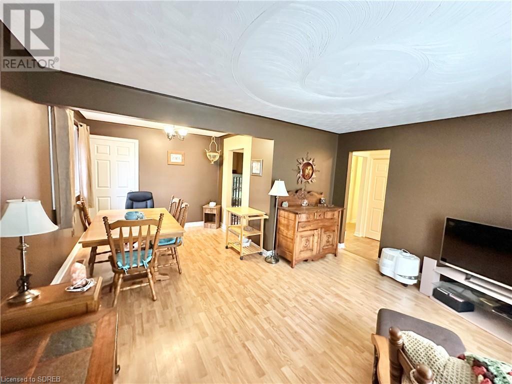 11 NORMANDY Circle