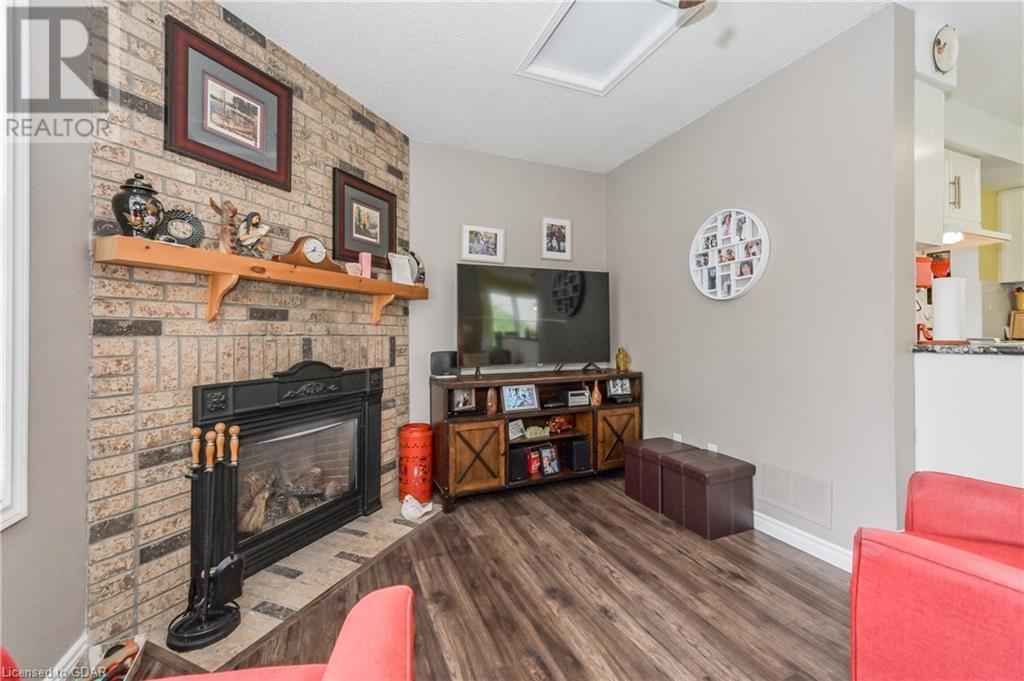 632 HOLMAN Crescent