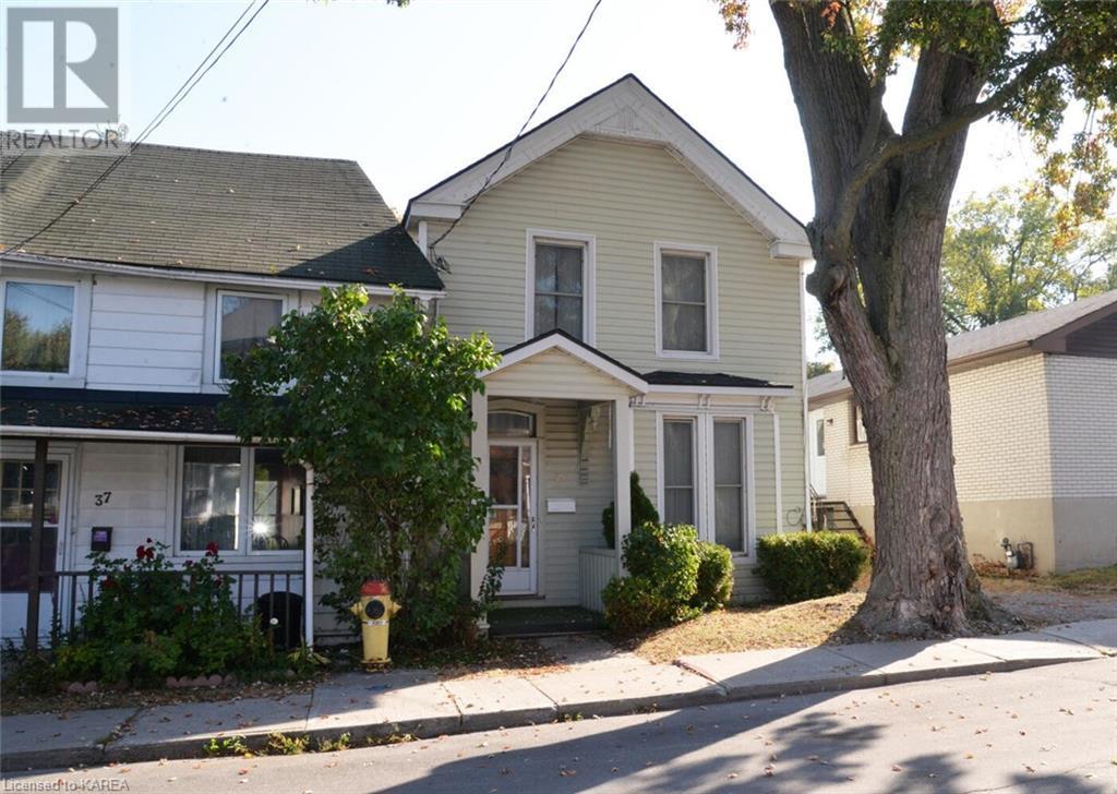 35 MAIN Street