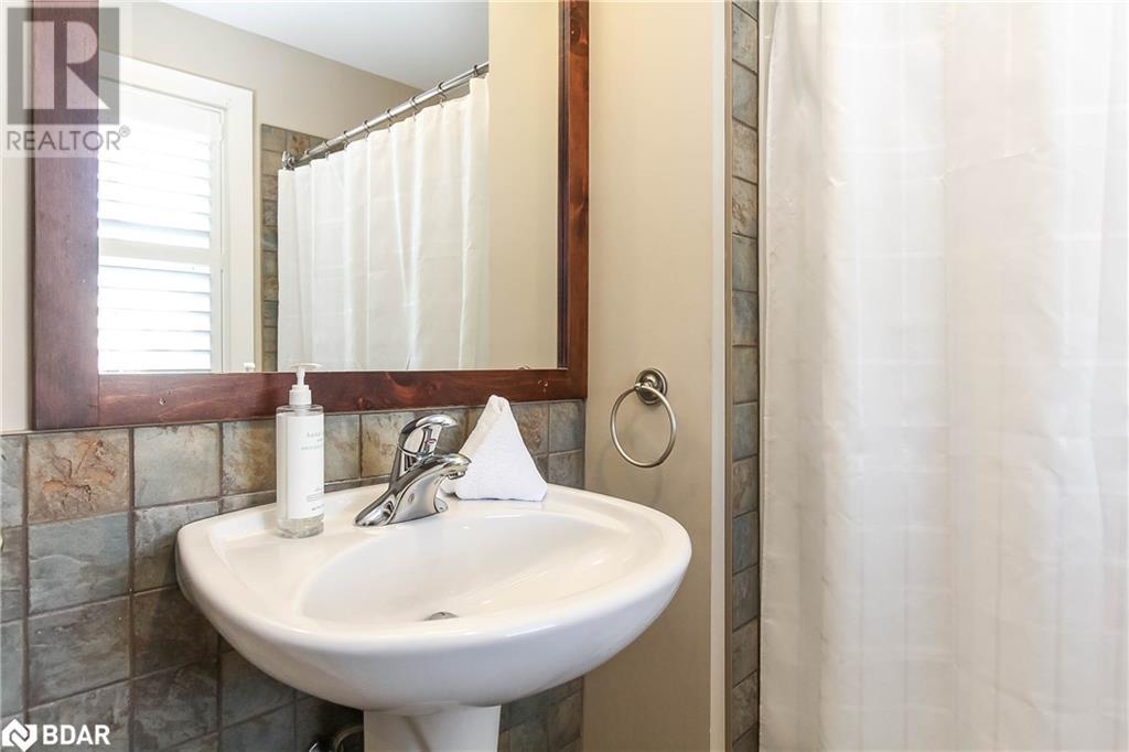 130 FAIRWAY Court Unit# 241