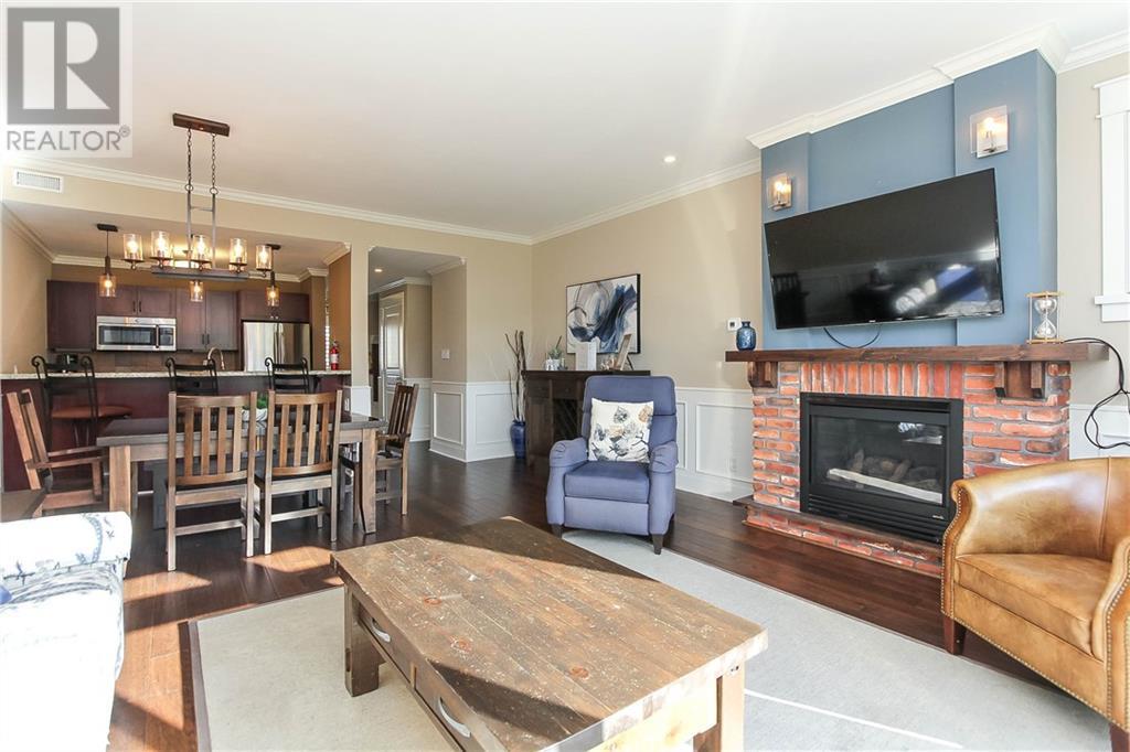 130 FAIRWAY Court Unit# 241