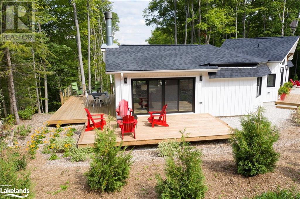 200 NORTHMOUNT Crescent