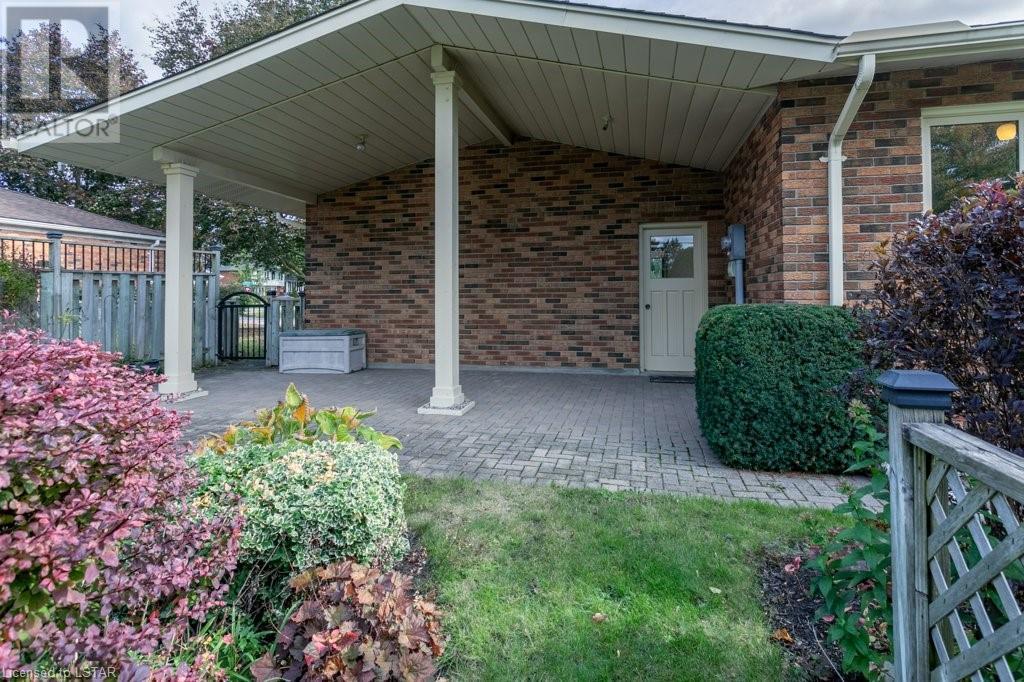 133 SHERWOOD Crescent