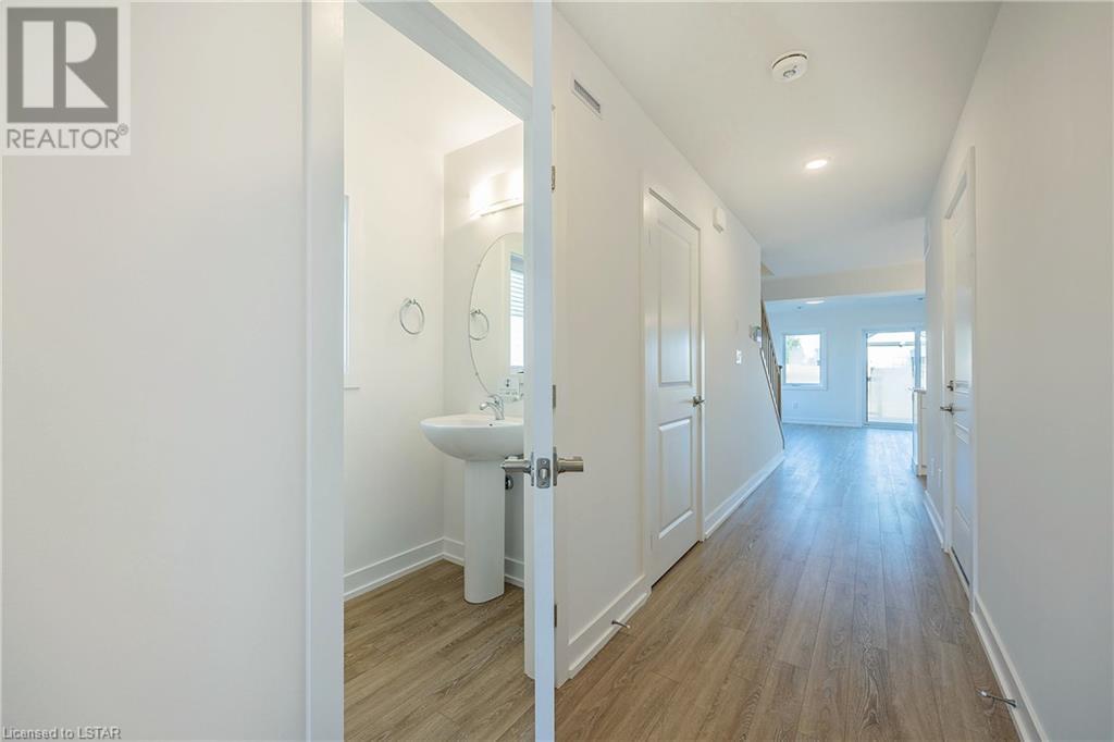 53 EMPIRE Parkway