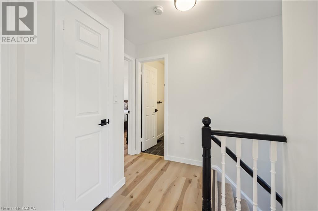 1118 FEATHERSTONE Court