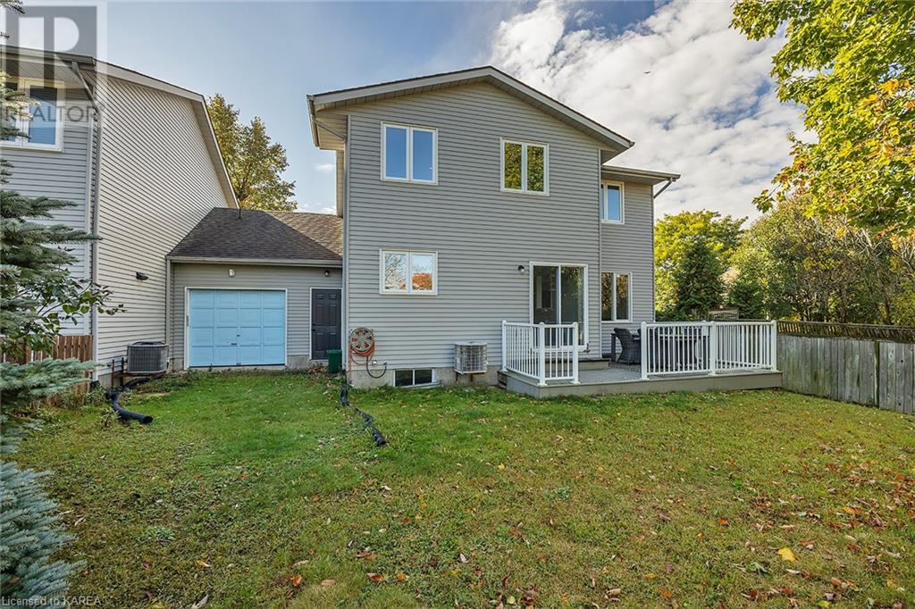 1118 FEATHERSTONE Court