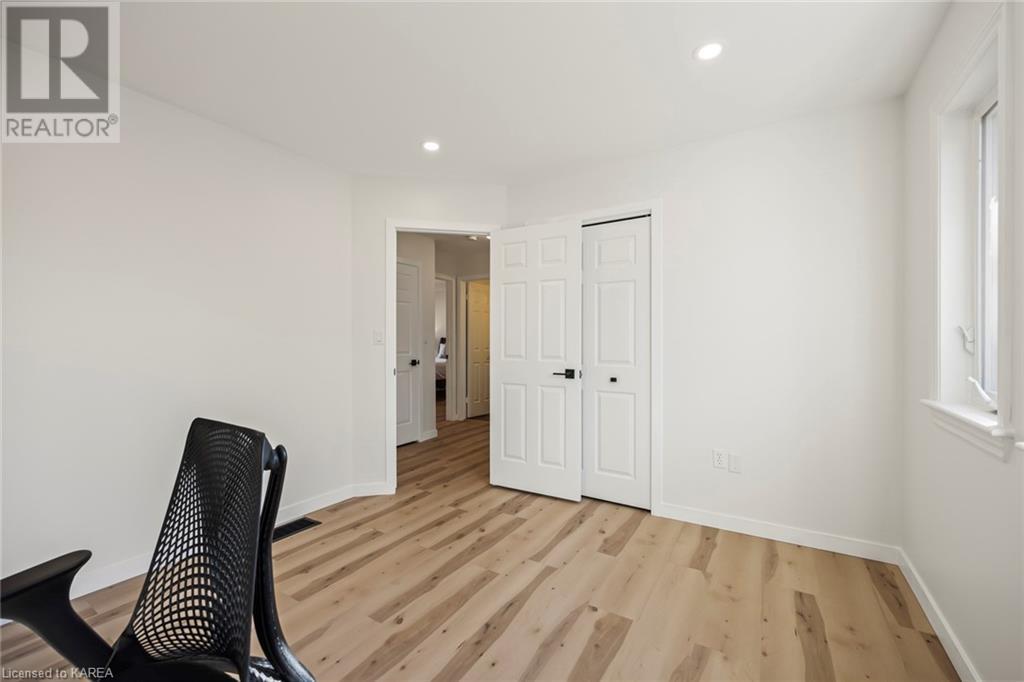 1118 FEATHERSTONE Court
