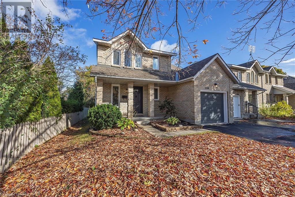 1118 FEATHERSTONE Court
