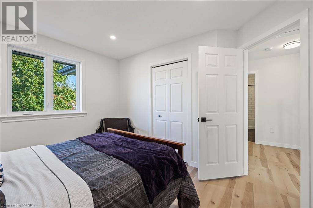 1118 FEATHERSTONE Court