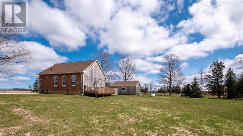 082380 6 Sideroad