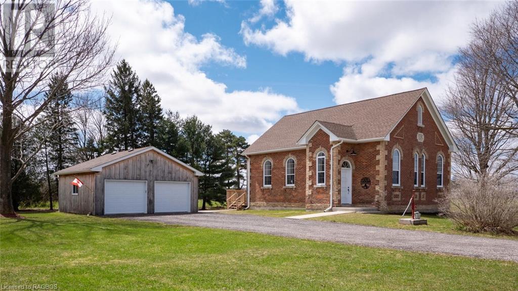 082380 6 Sideroad