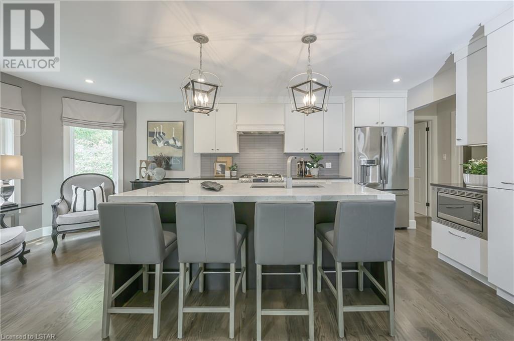 7 PINEHURST Drive