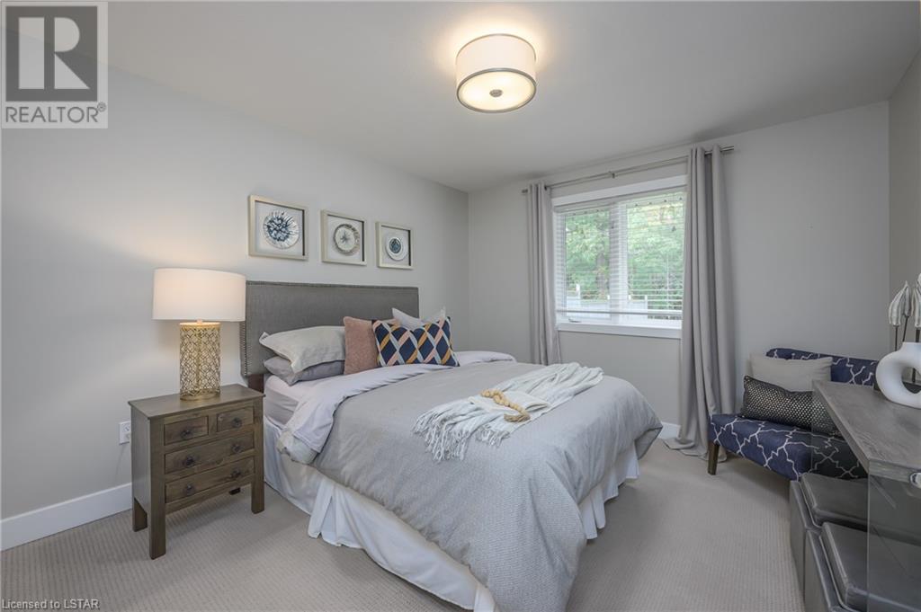 7 PINEHURST Drive