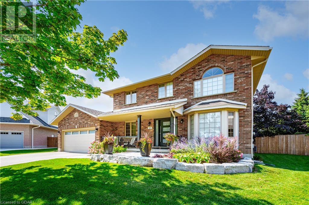 42 FRANCES Place