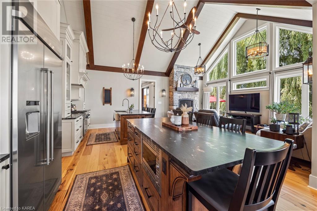 864 STEPHENTOWN Lane