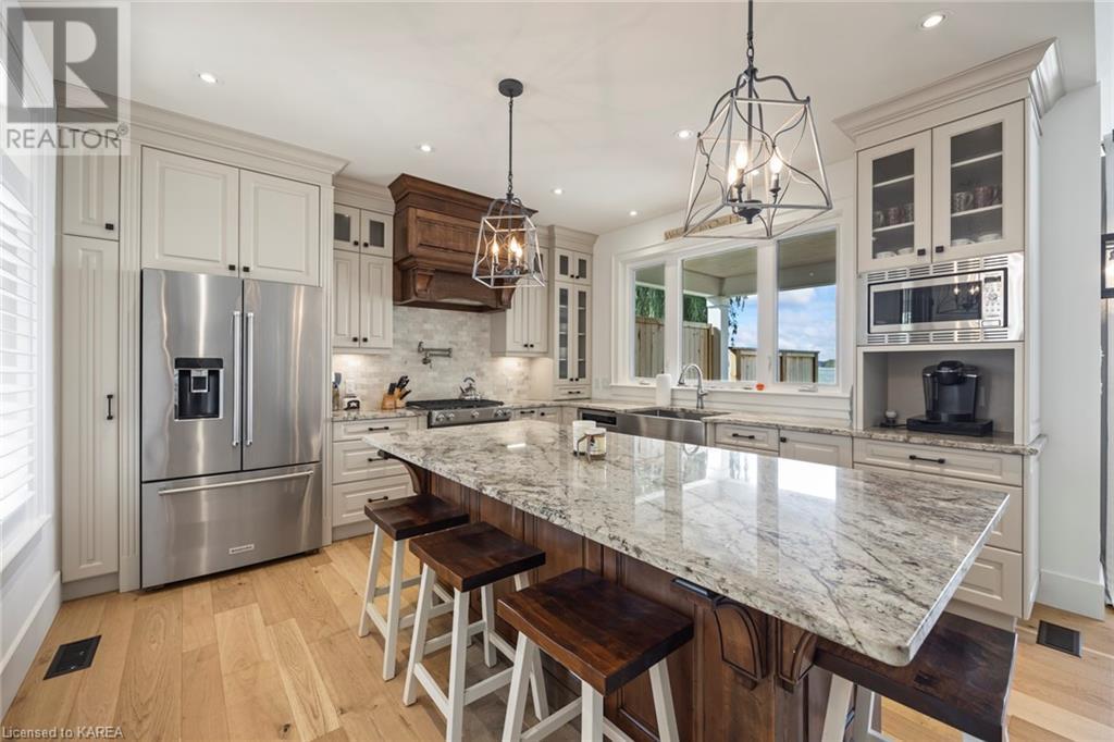 868 STEPHENTOWN Lane