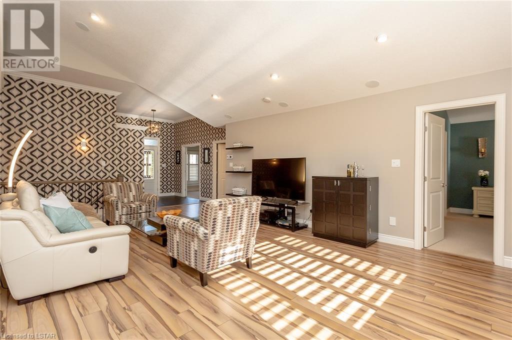 30 AMBLESIDE Drive