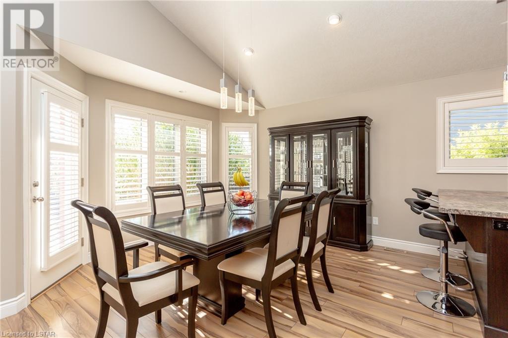 30 AMBLESIDE Drive