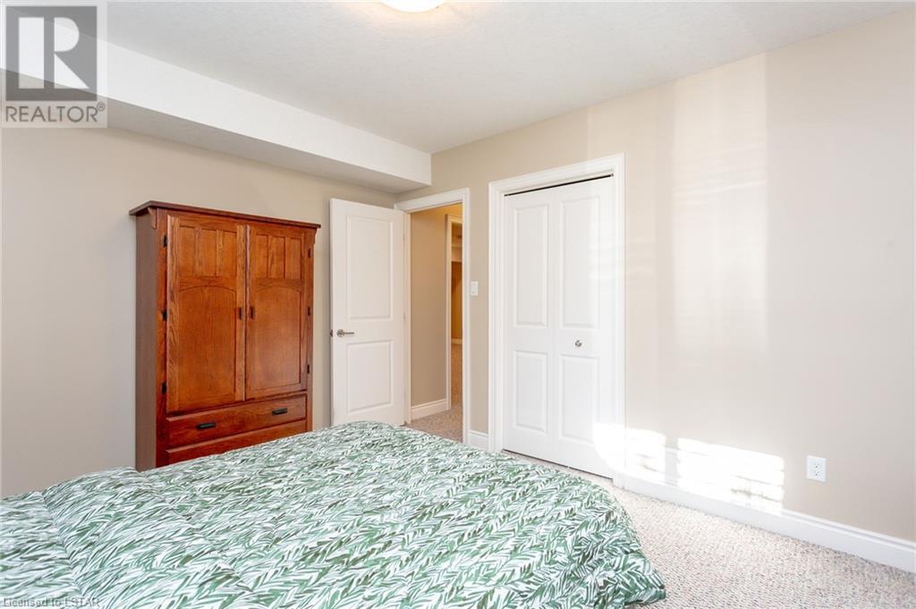 30 AMBLESIDE Drive
