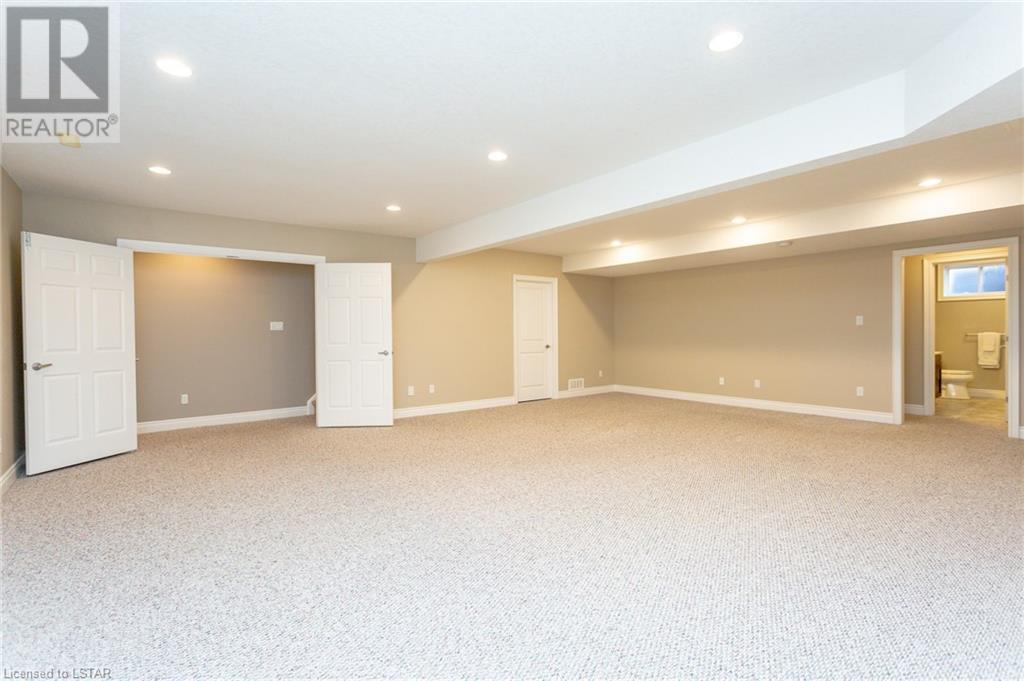 30 AMBLESIDE Drive