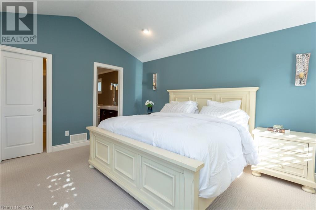 30 AMBLESIDE Drive