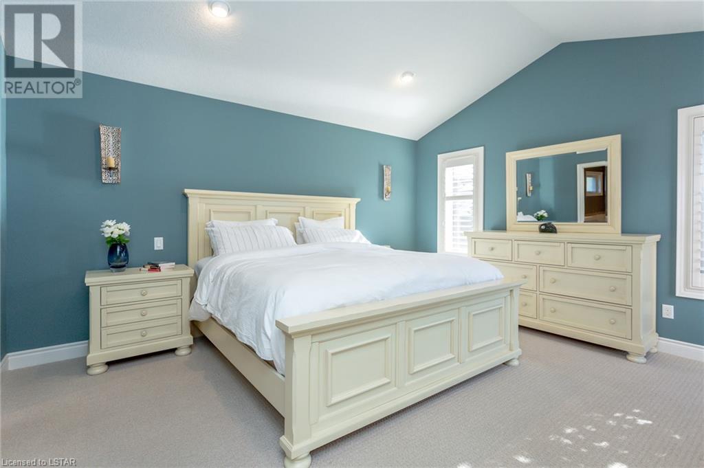 30 AMBLESIDE Drive