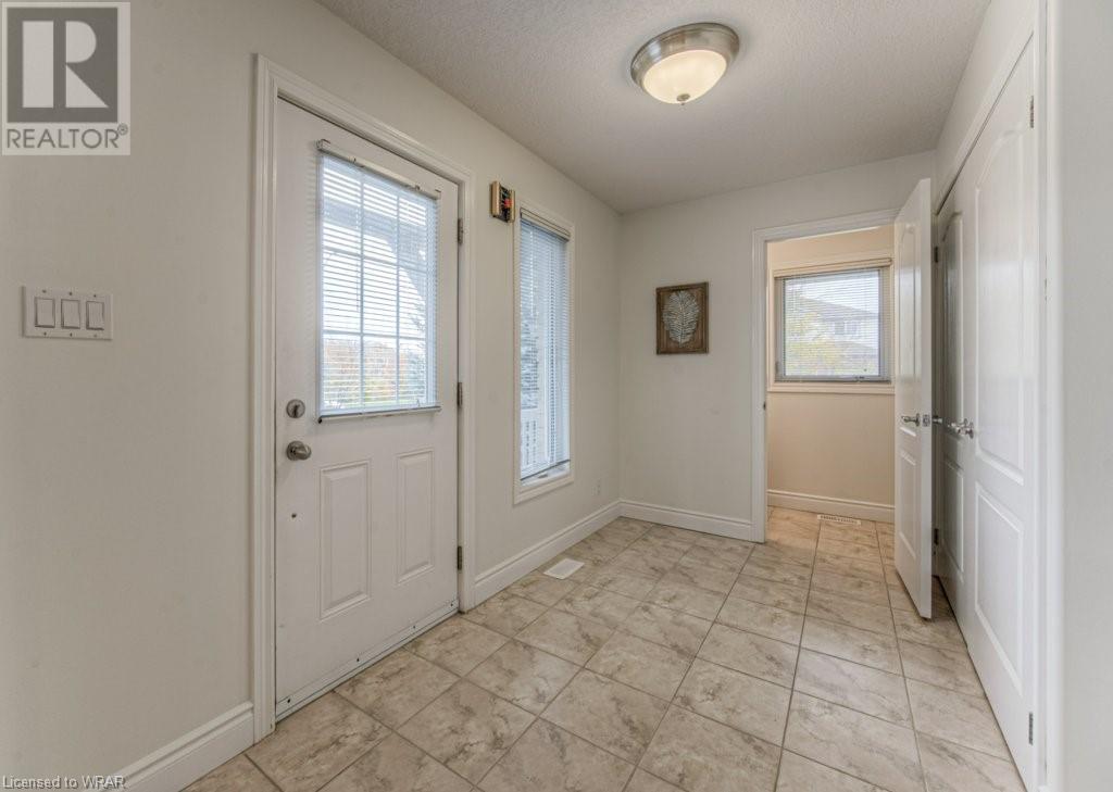 88 SNOW GOOSE Crescent