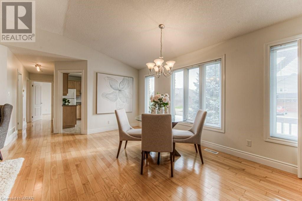 88 SNOW GOOSE Crescent