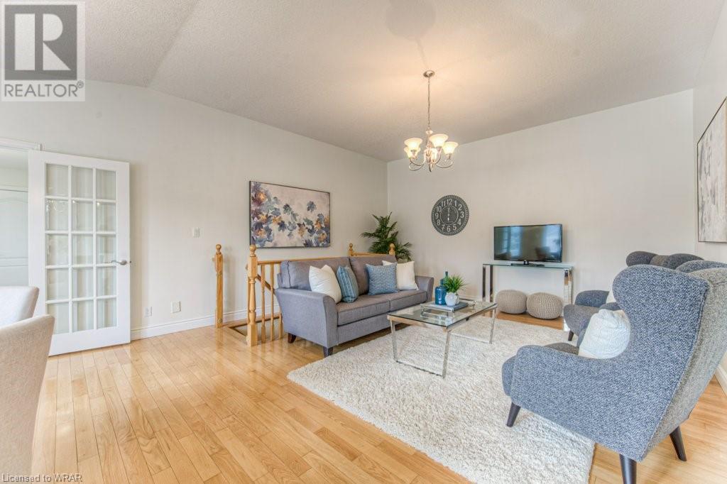 88 SNOW GOOSE Crescent
