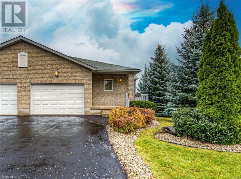 88 SNOW GOOSE Crescent