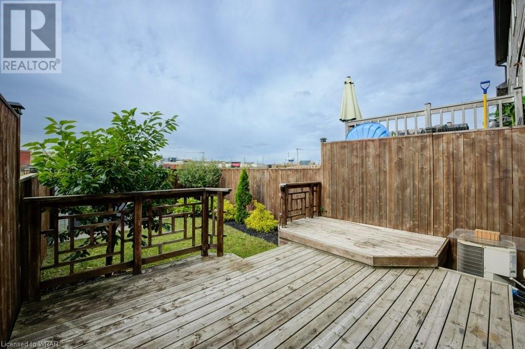 1381 COUNTRYSTONE Drive