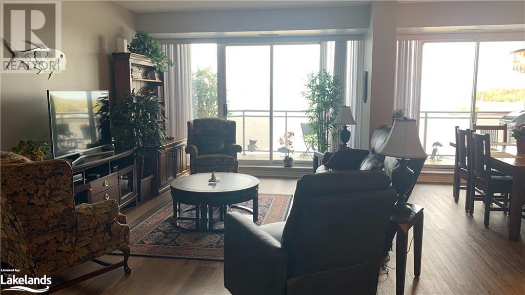 699 ABERDEEN Boulevard Unit# 403