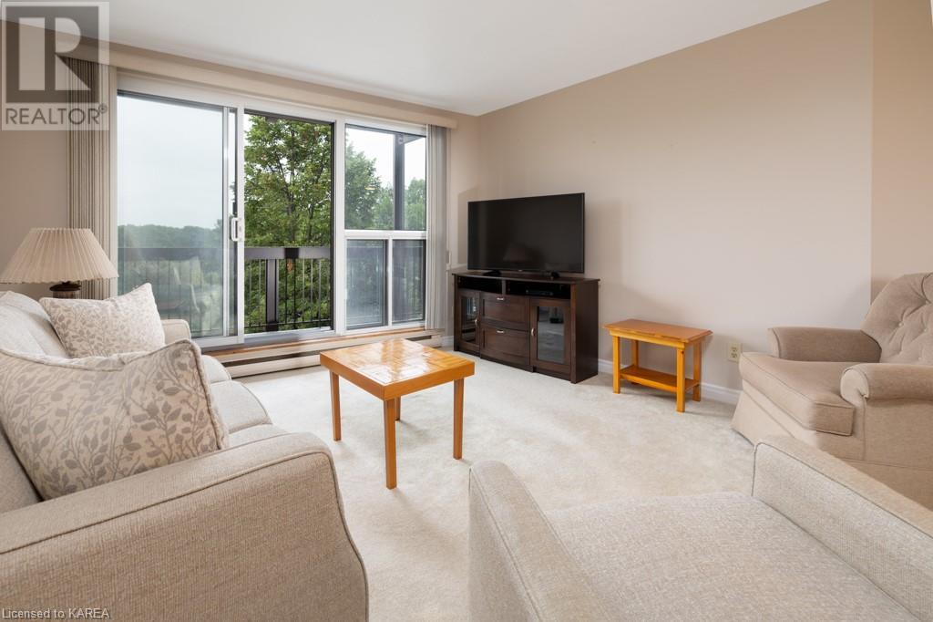 66 GREENVIEW Drive Unit# 501